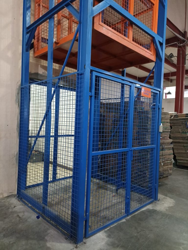 Cargo Lift Racking Gudang ,Rak Pallet & Sistem Racking